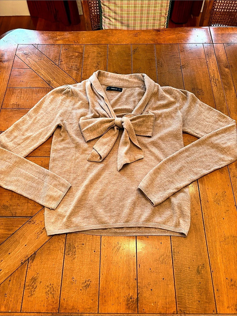Zara Bow Front Cardigan in Brown Size Medium